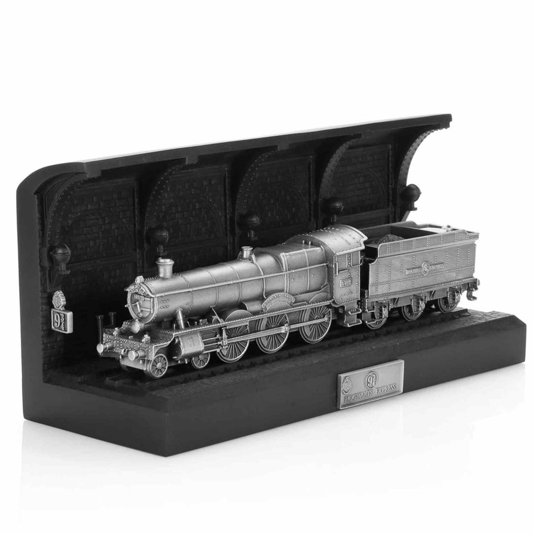 Harry Potter By Royal Selangor 0179060 Hogwarts Express Platform 9 3/4 Replica - H S Johnson