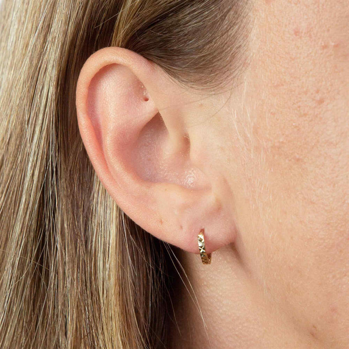 Elements Gold GE2338 Diamond Cut Hoop Earrings